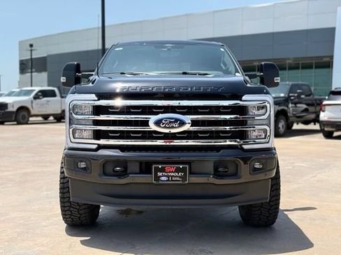 Used 2024 Ford F250 King Ranch AWD/4WD image 3