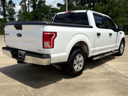 Used 2015 Ford F150 XLT RWD image 5