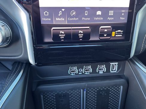 New 2026 RAM 1500 Tungsten AWD/4WD image 25