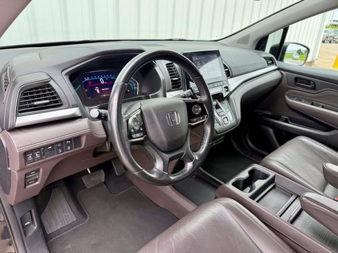 Used 2018 Honda Odyssey Touring image 10