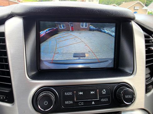 Used 2018 GMC Yukon XL SLT image 25