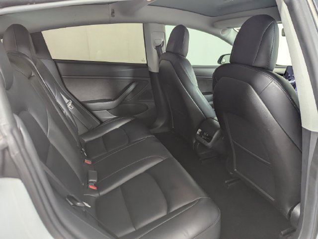 Used 2019 Tesla Model 3 Standard Range Plus RWD image 18
