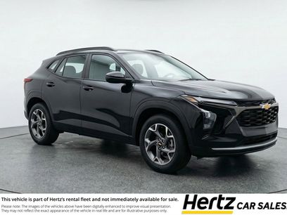 Used 2025 Chevrolet Trax LT