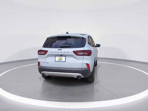 Used 2026 Ford Escape Active w/ Tech Pack #1 FWD image 7