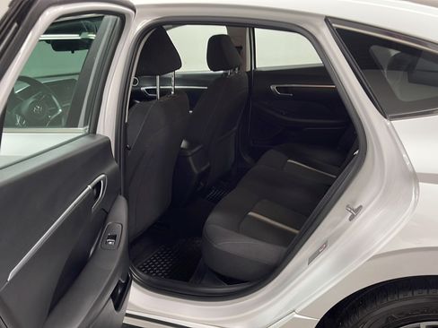 Used 2023 Hyundai Sonata SEL FWD image 15