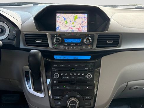 Used 2012 Honda Odyssey Touring Elite image 25