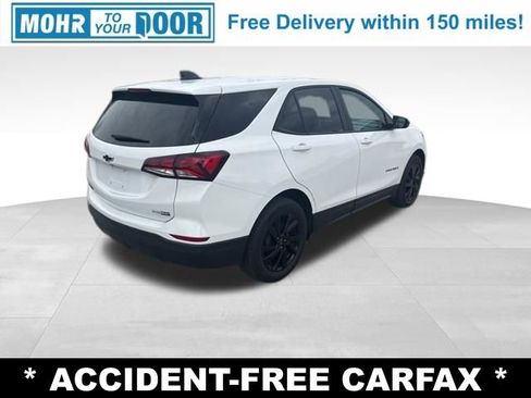 Used 2024 Chevrolet Equinox LS w/ LS Convenience Package image 4