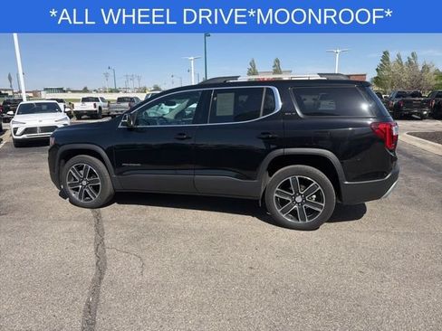 Used 2023 GMC Acadia SLT w/ Technology Package AWD/4WD image 8