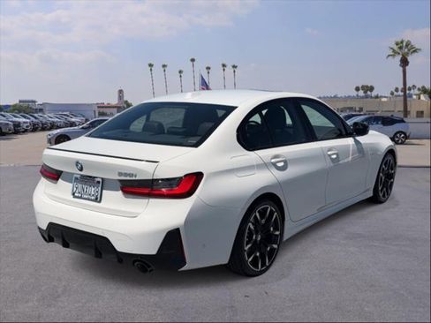 Used 2025 BMW 330i Sedan w/ M Sport Package RWD image 5