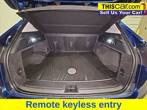 Used 2022 Buick Envision Avenir w/ Technology Package II image 23