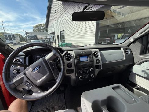 Used 2014 Ford F150 XLT w/ Equipment Group 302A Luxury image 9