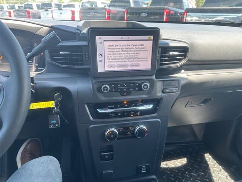 New 2025 Ford Explorer 4WD Police Interceptor image 20