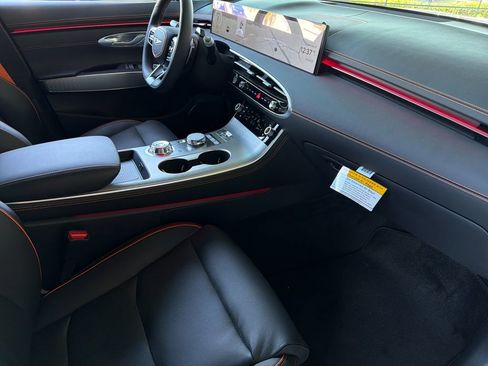New 2026 Genesis GV70 2.5T Sport Prestige AWD/4WD image 16