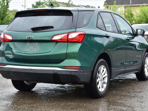 Used 2018 Chevrolet Equinox LS FWD image 5