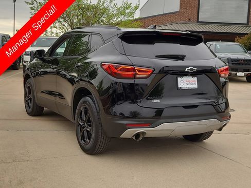 Used 2024 Chevrolet Blazer LT w/ Midnight/Sport Edition FWD image 2