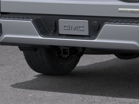 New 2026 GMC Sierra 1500 Elevation image 14
