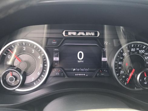 Used 2019 RAM 1500 Big Horn AWD/4WD image 2