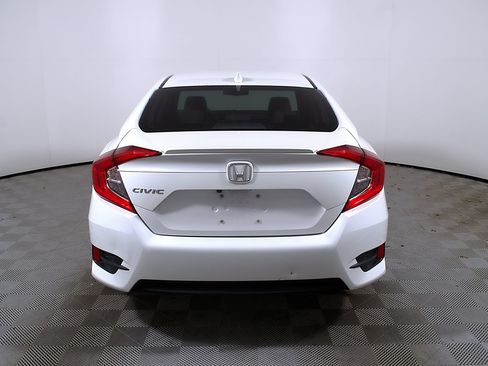 Used 2017 Honda Civic EX-L image 8