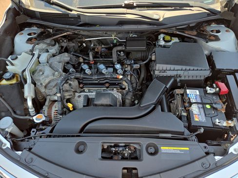 Used 2013 Nissan Altima 2.5 SL w/ Technology Pkg FWD image 31