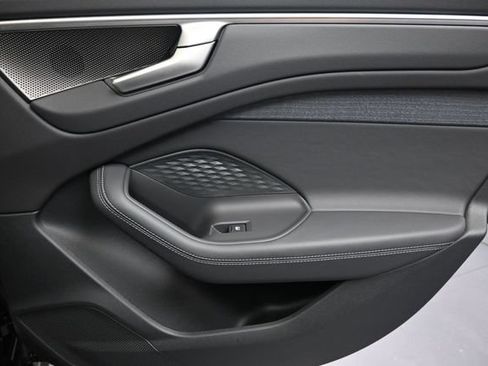 New 2026 Audi A6 Premium Plus AWD/4WD image 14