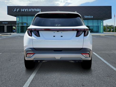New 2026 Hyundai Tucson Limited FWD image 25