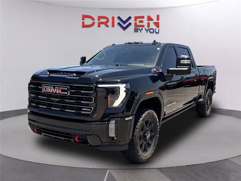 Used 2024 GMC Sierra 3500 AT4 w/ AT4 Premium Plus Package AWD/4WD image 8