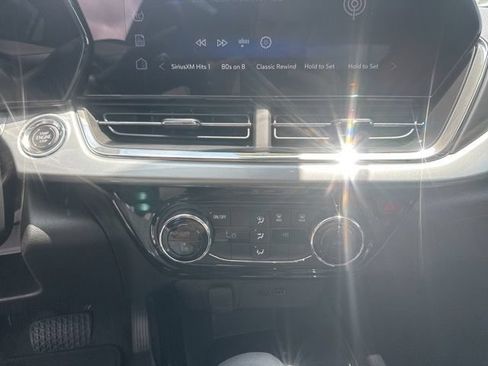 New 2026 Chevrolet Trax LT FWD image 23