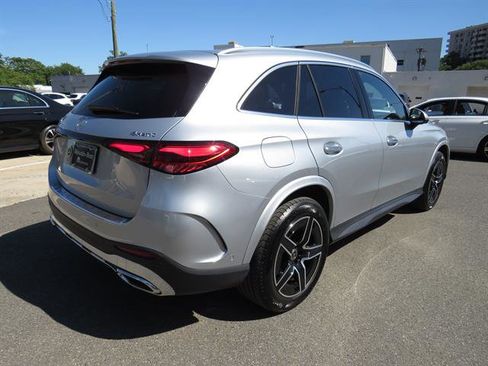 Certified 2025 Mercedes-Benz GLC 350e 4MATIC image 4