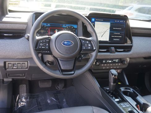 Used 2026 Subaru Outback Limited AWD/4WD image 16