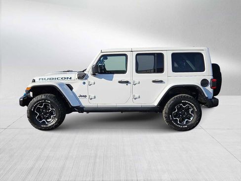 Used 2023 Jeep Wrangler Rubicon w/ Cold Weather Group image 5