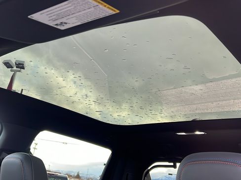 New 2024 Chevrolet Silverado EV RST image 29