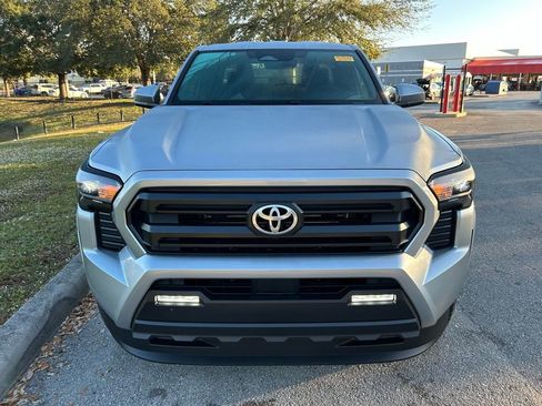 Certified 2026 Toyota Tacoma SR5 image 8