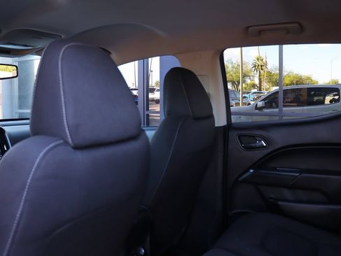 Used 2018 Chevrolet Colorado LT RWD image 34