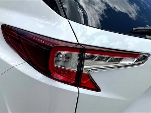 Used 2025 Acura RDX SH-AWD image 14