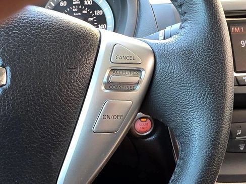 Used 2015 Nissan Sentra SR FWD image 17