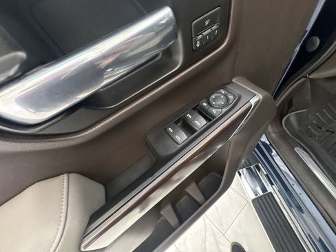 Used 2019 GMC Sierra 1500 SLT RWD image 24