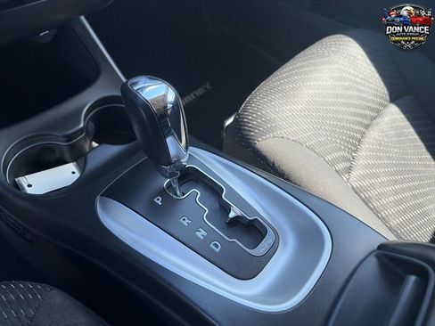 Used 2017 Dodge Journey SE w/ Flexible Seating Group FWD image 21