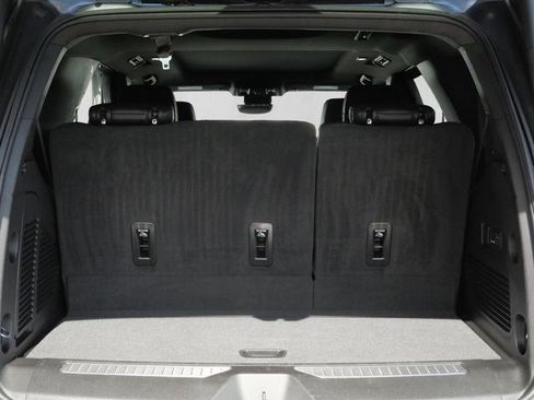 Used 2024 Chevrolet Tahoe High Country image 29