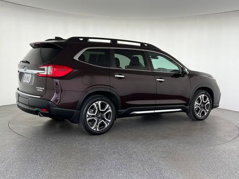 Certified 2023 Subaru Ascent Touring AWD/4WD image 4