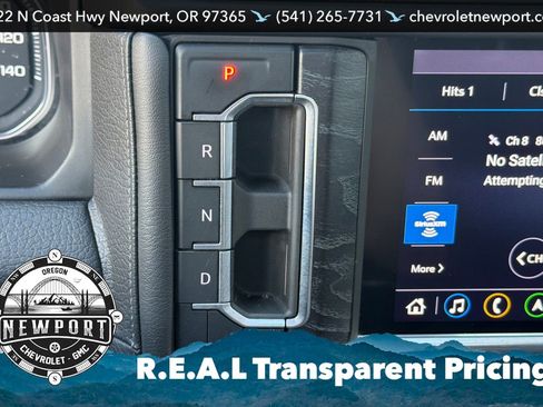 Used 2021 GMC Yukon Denali w/ Denali Premium Package image 24