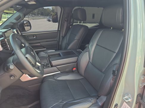 Used 2024 Toyota Tundra Platinum w/ TRD Off-Road Package AWD/4WD image 14