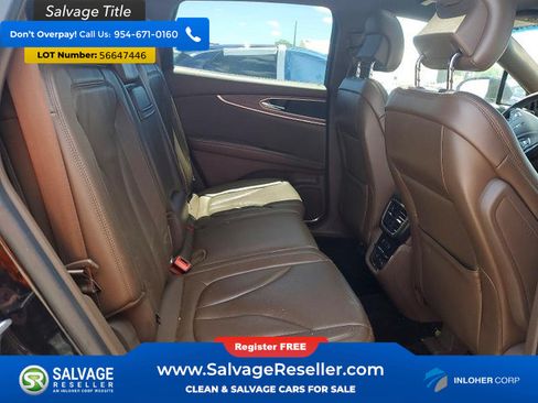 Used 2016 Lincoln MKX Reserve w/ Technology Package AWD/4WD image 15
