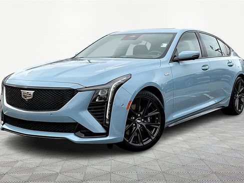 Used 2025 Cadillac CT5 V image 2