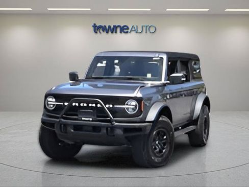 Used 2022 Ford Bronco Wildtrak AWD/4WD image 11