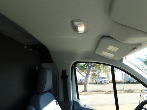 Used 2018 Ford Transit 150 130 Low Roof image 22