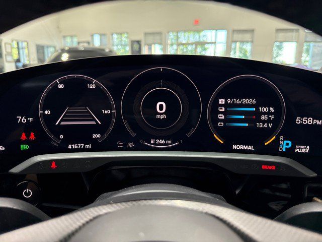 Used 2020 Porsche Taycan Turbo S AWD/4WD image 21