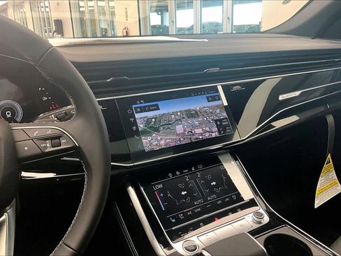 New 2026 Audi Q8 Premium Plus image 6