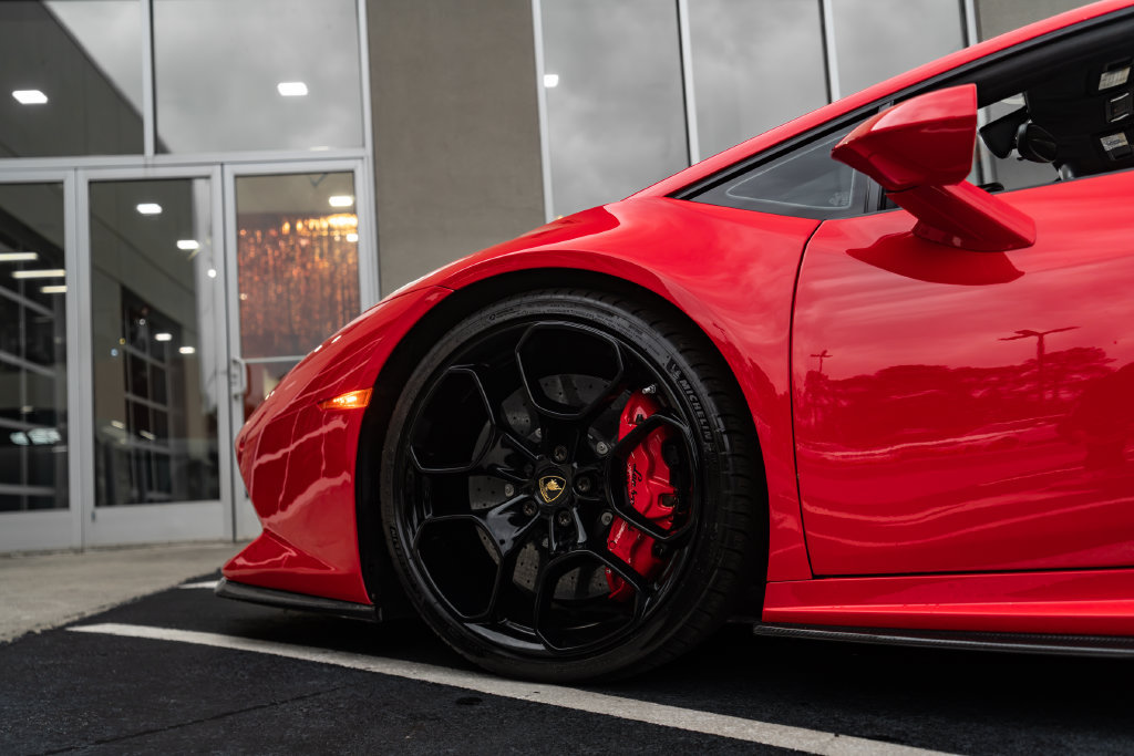 Used 2015 Lamborghini Huracan LP 610-4 AWD/4WD image 22