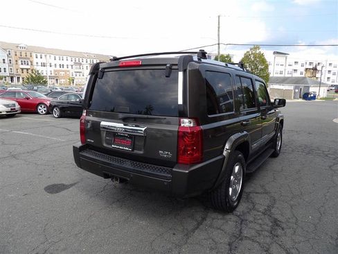 Used 2006 Jeep Commander Limited w/ Trailer Tow Group IV image 6