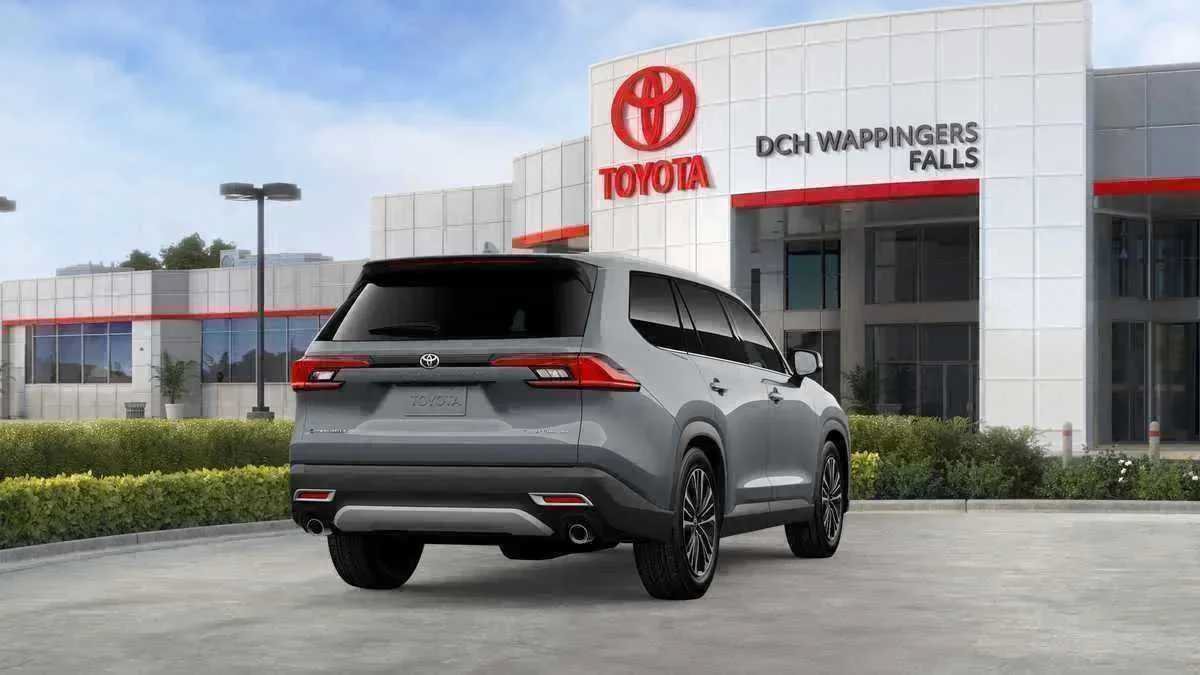 New 2026 Toyota Grand Highlander AWD Hybrid image 11
